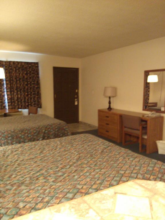 High Chaparral Inn Rocky Ford Экстерьер фото