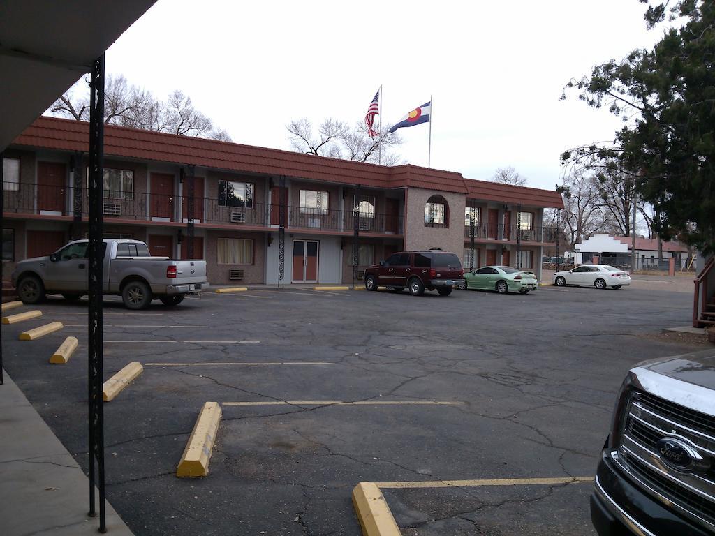High Chaparral Inn Rocky Ford Экстерьер фото