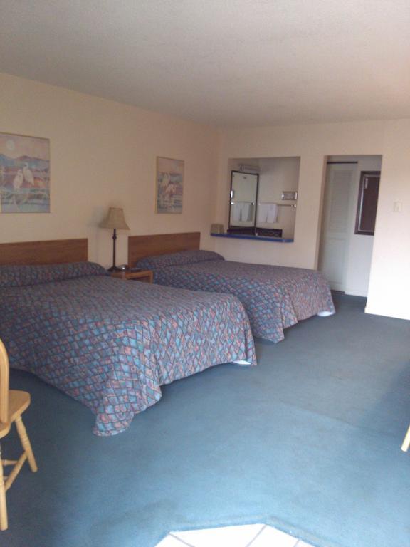 High Chaparral Inn Rocky Ford Номер фото
