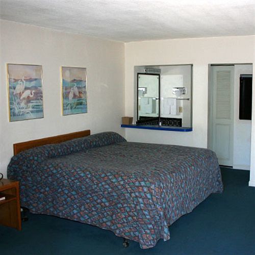 High Chaparral Inn Rocky Ford Номер фото