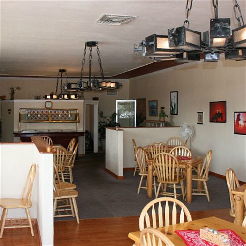 High Chaparral Inn Rocky Ford Ресторан фото